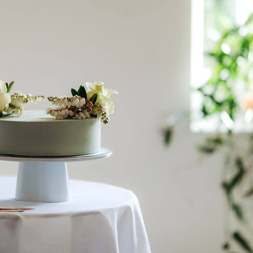 minimalist wedding cake nz