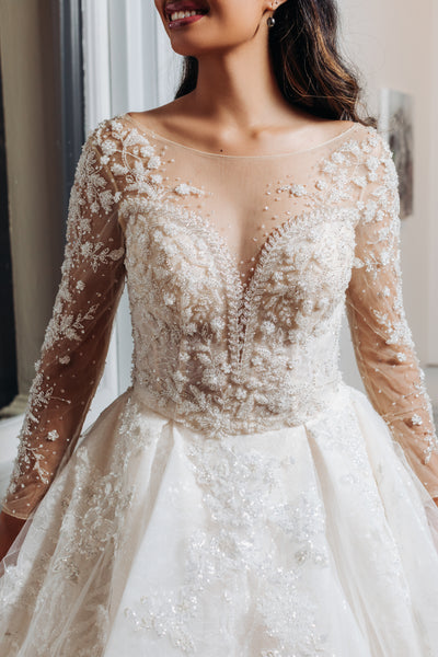 wedding dresses with sleeves