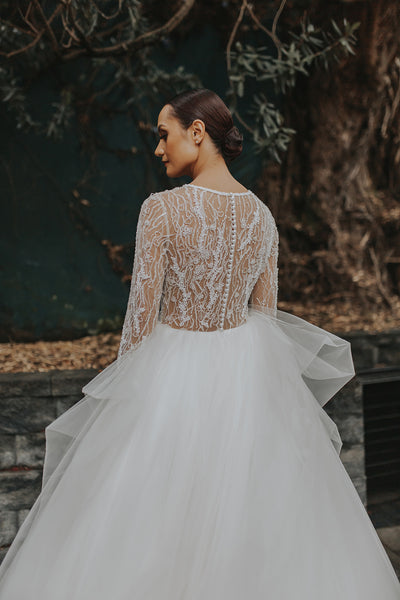 wedding dress back